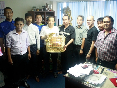 โค้ชต่าย พิจิตร-ผู้บริหารสมาคมฯ เข้าอวยพรวันเกิด