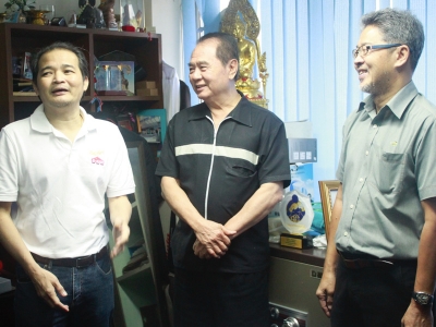 ผู้บริหารสมาคมฯ อวยพรวันเกิดคุณศักดา รัตนสุบรรณ บรรยากาศชื่นมื่น